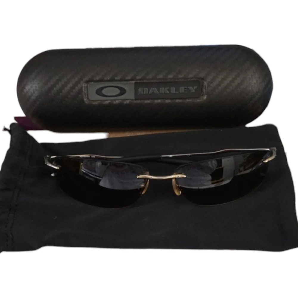 Oakley Nanowire 2.0 Rimless Polorize Sunglasses With Cleaning Cloth Bag And Case